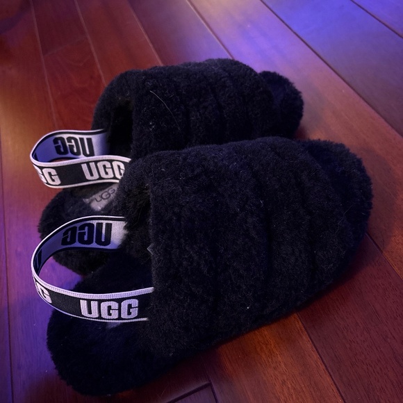 Ugg Fluff Yeah Slides - Picture 1 of 1
